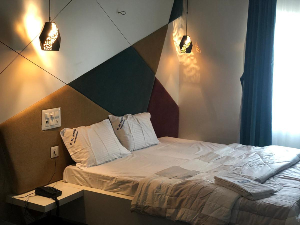 C M Hotel New Wodapatti Dış mekan fotoğraf