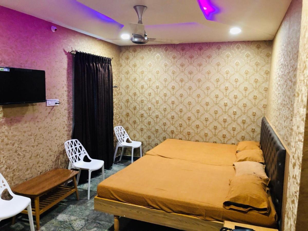 C M Hotel New Wodapatti Dış mekan fotoğraf