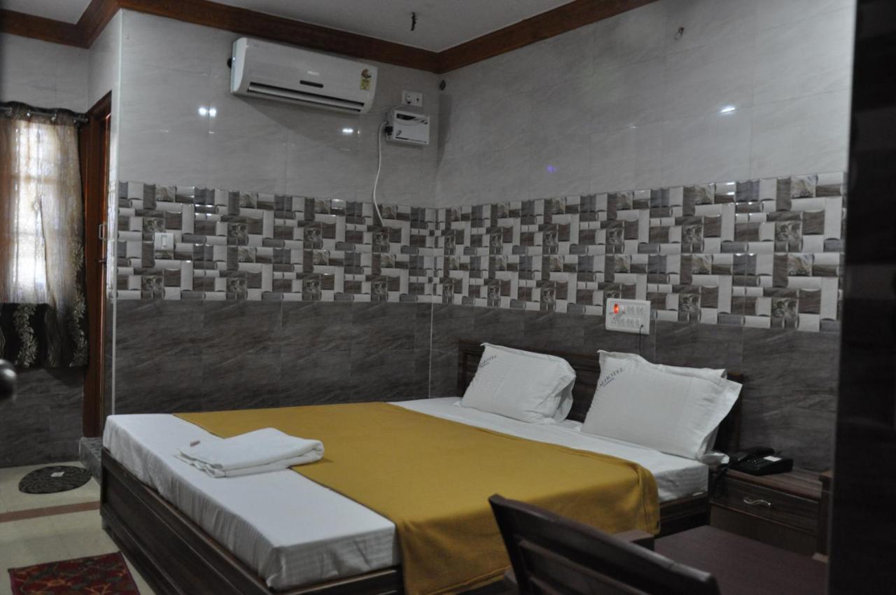 C M Hotel New Wodapatti Dış mekan fotoğraf