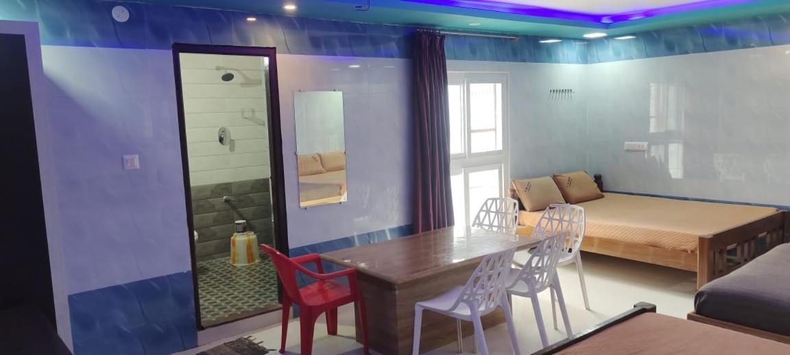 C M Hotel New Wodapatti Dış mekan fotoğraf